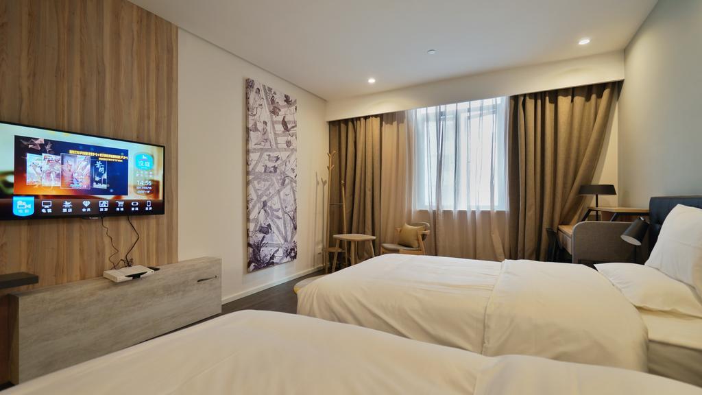 Hanting Premium Hotel Shanghai South Xizang Road Esterno foto